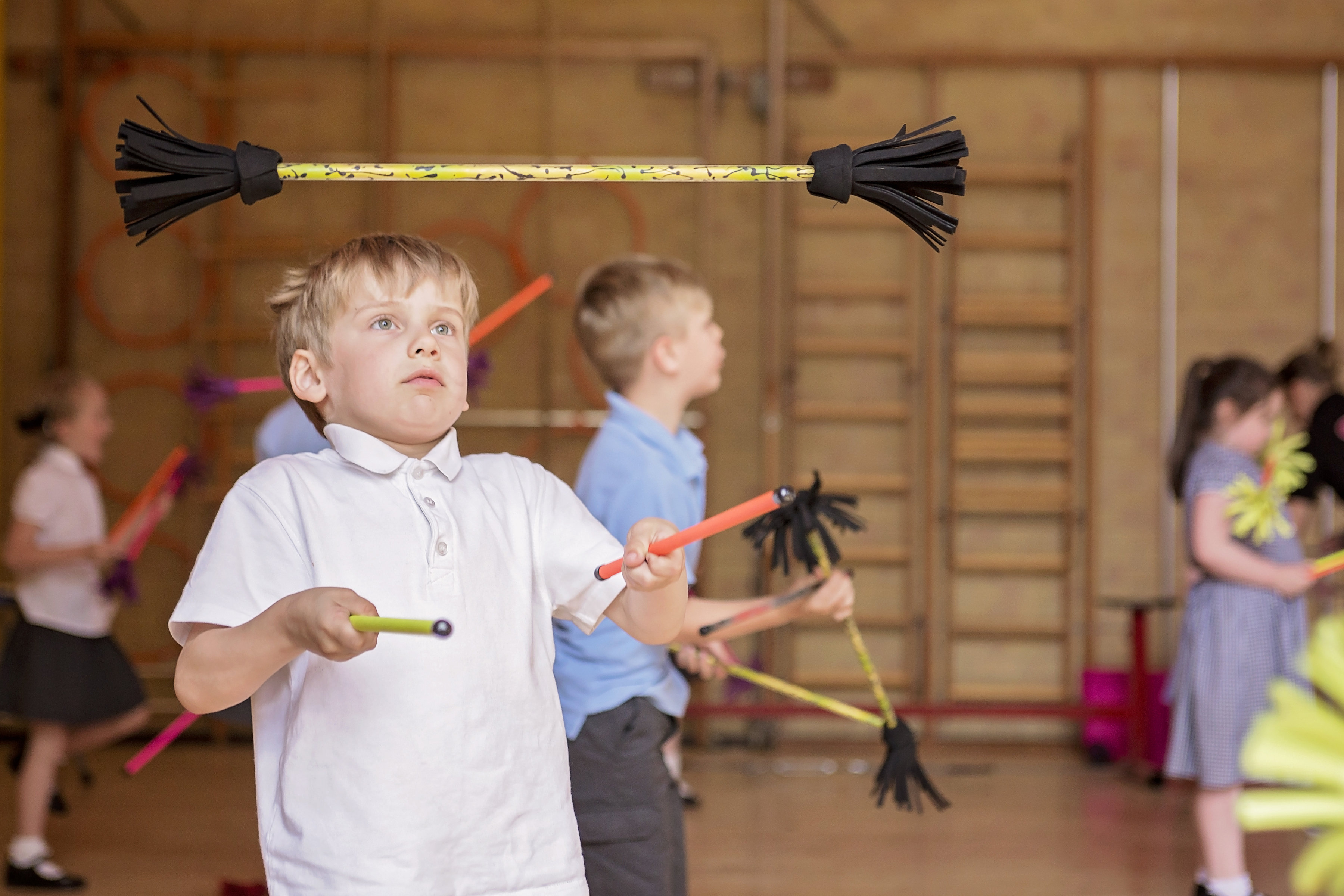 How does a circus skills workshop link with the curriculum?
